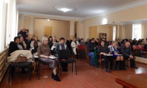 у Мирівській громаді 4