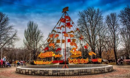 Скіфська ялинка у Нікополі: в якому році встановлювали і чим прикрашали (фото)