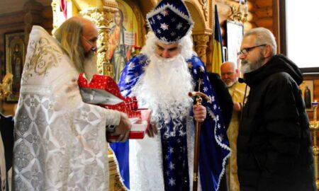 у храмі ПЦУ в Нікополі відзначили День святого Миколая 3