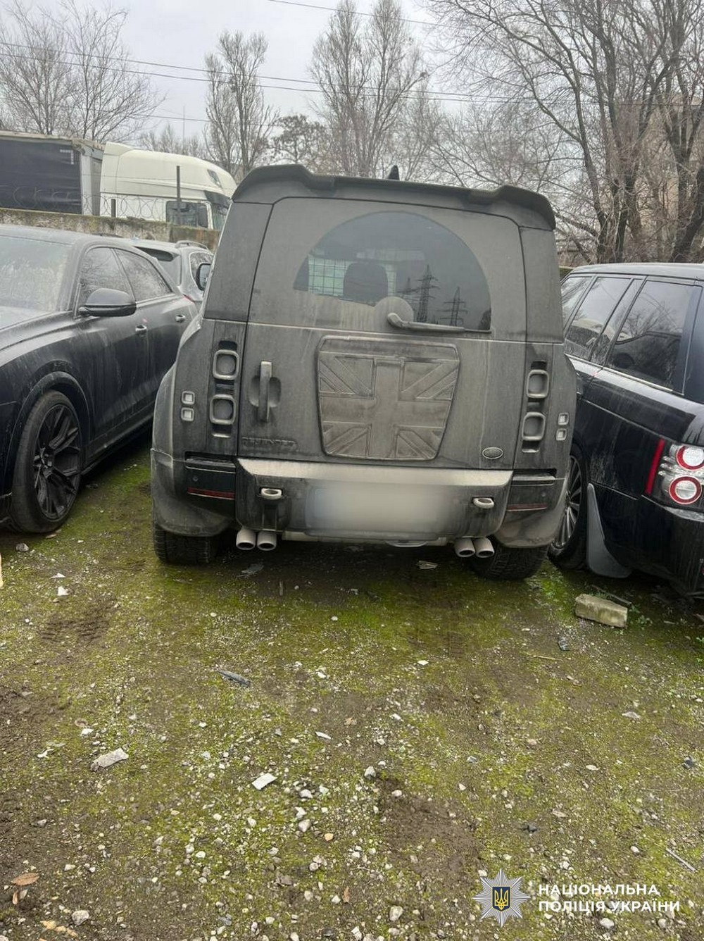 На Дніпропетровщині відмивали кошти з оборонних контрактів: всього злочинцями вкрадено понад півмільярда гривень. Викрито конвертаційний центр, який працював у Дніпропетровській і Київській областях. А організатори оборудки знаходяться на території так званої «ДНР» і підтримують Росію. На Дніпропетровщині відмивали кошти з оборонних контрактів: всього злочинцями вкрадено понад півмільярда гривень. Викрито конвертаційний центр, який працював у Дніпропетровській і Київській областях. А організатори оборудки знаходяться на території так званої «ДНР» і підтримують Росію.