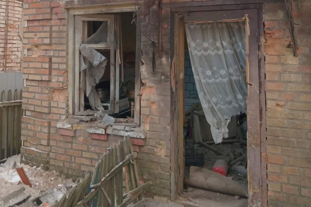 ворог атакував Нікополь і район сьогодні (фото) 7