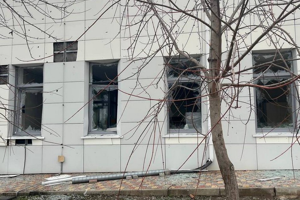 ворог атакував Нікополь та район 12