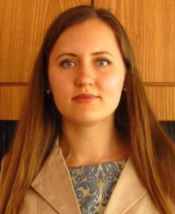 Юлія ВИХАРЕВА 