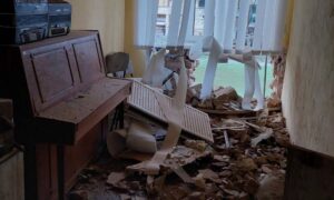 13 поранених у Нікополі і 1 у районі, 8 постраждалих у Кривому Розі, 10 – у Дніпрі, загибла і поранені на Синельниківщині – жахливий день на Дніпропетровщині