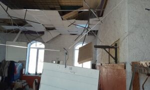 Терор Нікопольщини навіть у новорічну ніч, поранені на Павлоградщині і Синельниківщині, Криворіжжя під ударом дронів – поліція про наслідки обстрілів