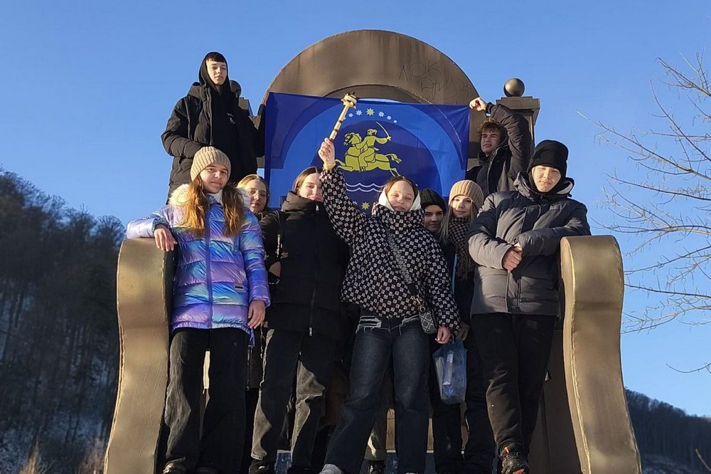  20 талановитих дітей з Нікополя відпочили у Калуші 9