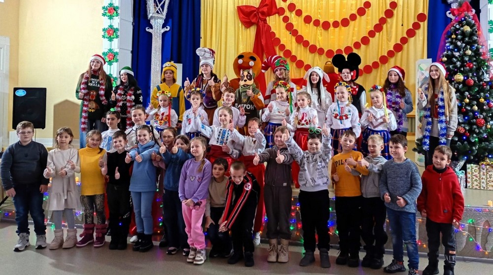 Робили добрі справи і вивчали традиції: як пройшли передноворічні та різдвяні дні у Покрові (фото) Робили добрі справи і вивчали традиції: як пройшли передноворічні та різдвяні дні у Покрові (фото)