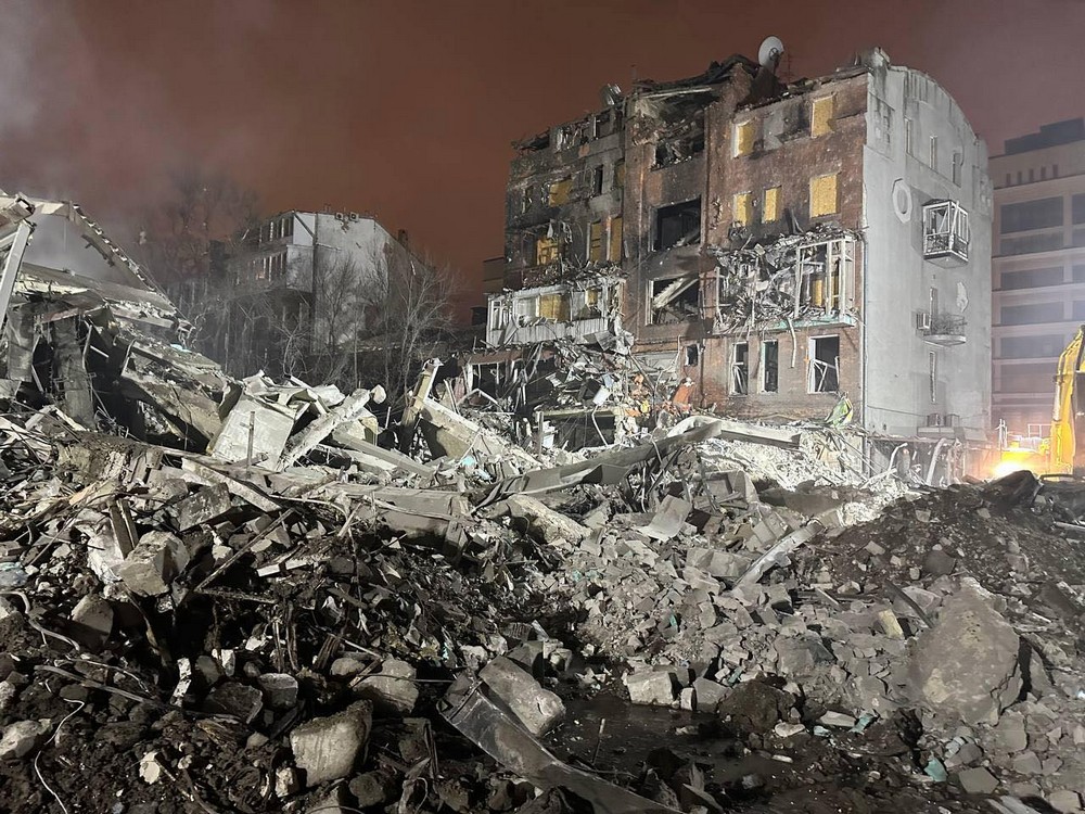 Життя жінки з Кривого Рогу та її трирічного сина обірвав удар по Харкову