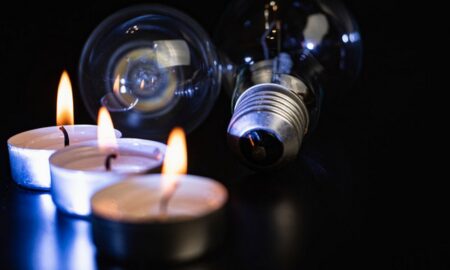 У Томаківській громаді на Нікопольщині, як і по всій території району, мешканці залишилися без електроенергії внаслідок ворожого обстрілу 7 січня.