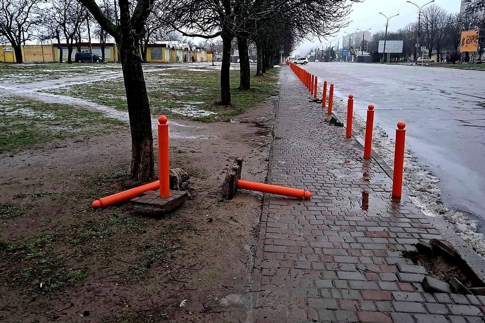 Сьогодні в Нікополі от така картина: директор МАД-1 оприлюднив фото понівечених огорож