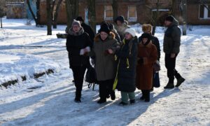 Багато років працював стоматологом: у Нікополі сьогодні провели в останню путь Захисника (фото)