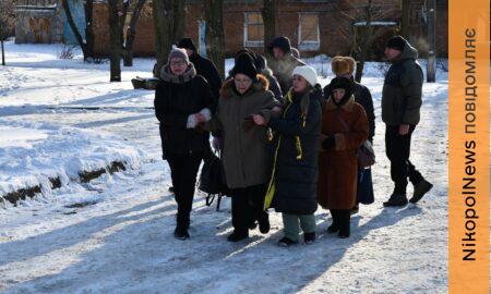 Багато років працював стоматологом: у Нікополі сьогодні провели в останню путь Захисника (фото)