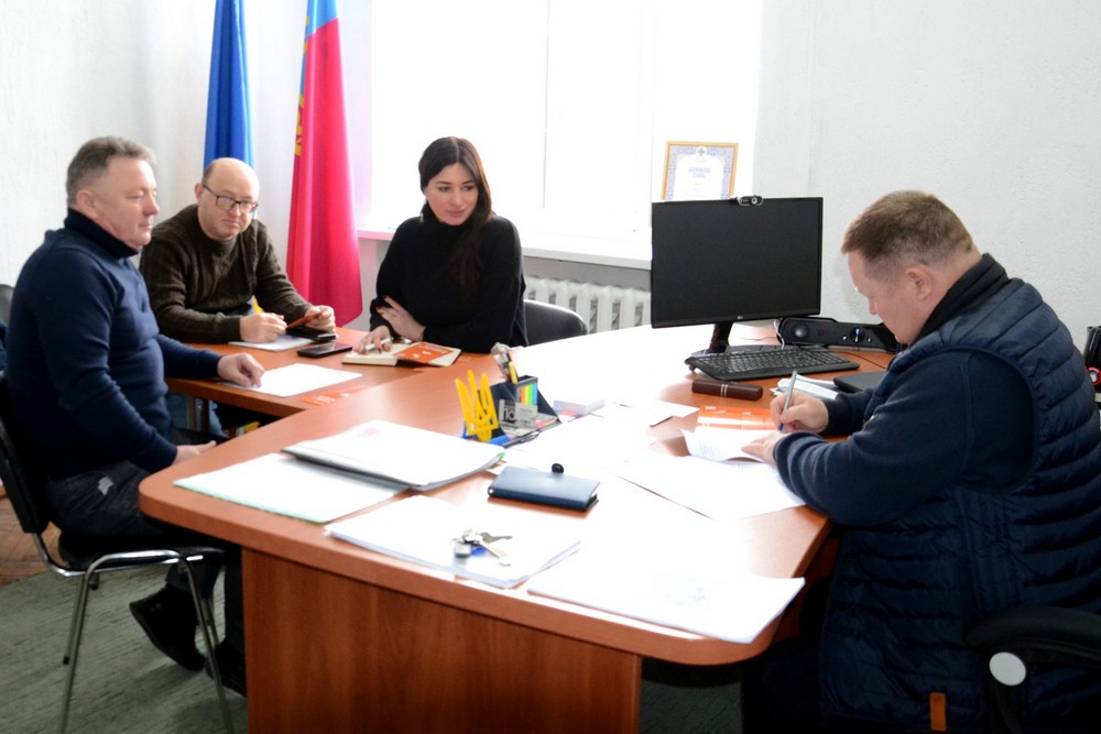 На Нікопольщині вже з лютого розпочинають роботу мобільні клініки. Це стало можливим завдяки старту співпраці Нікопольської РВА з благодійним фондом Fortitude. На Нікопольщині вже з лютого розпочинають роботу мобільні клініки. Це стало можливим завдяки старту співпраці Нікопольської РВА з благодійним фондом Fortitude.