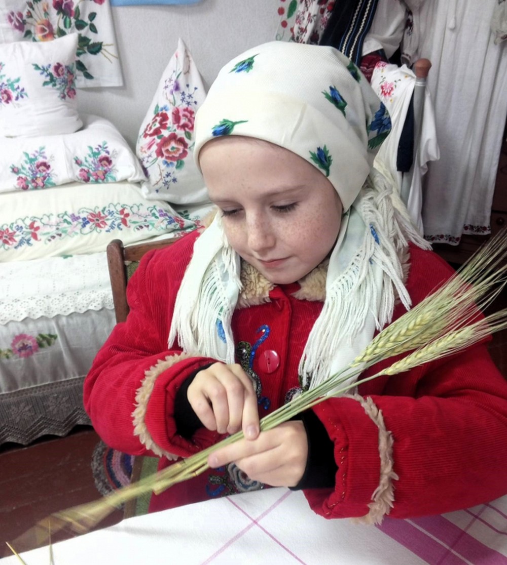 Робили добрі справи і вивчали традиції: як пройшли передноворічні та різдвяні дні у Покрові (фото) Робили добрі справи і вивчали традиції: як пройшли передноворічні та різдвяні дні у Покрові (фото)