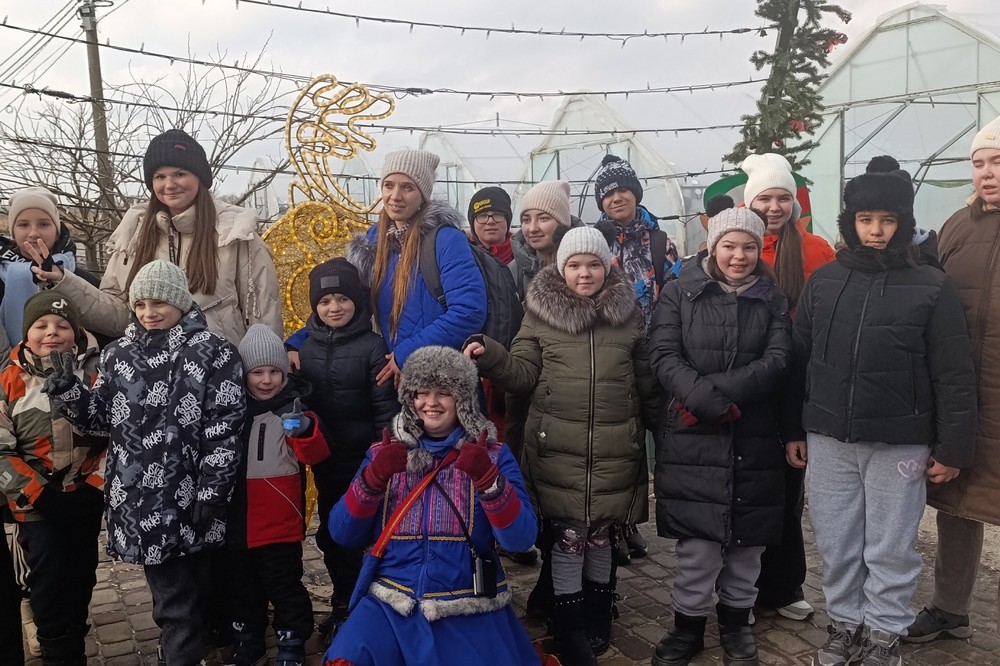 Для дітей з прифронтового Нікополя влаштували новорічну подорож 4
