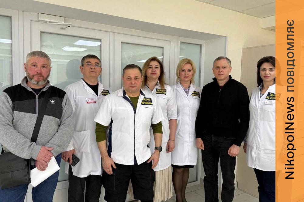 Мер Нікополя взяв участь в акції «Сімʼя Героя» у Дніпрі (фото) 1 Мер Нікополя 3