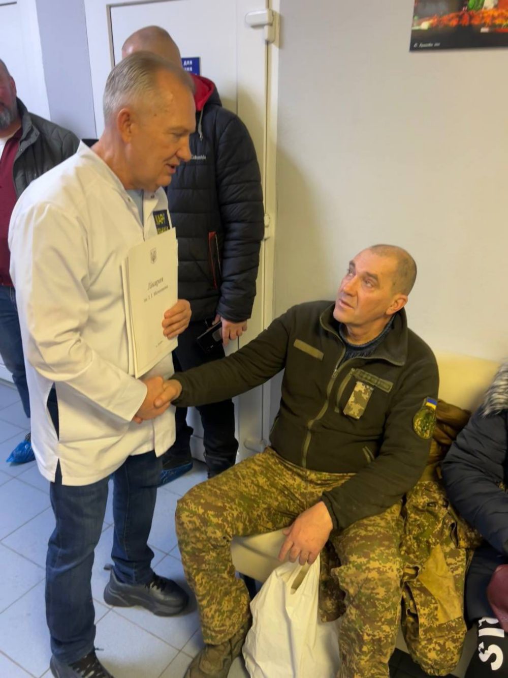 Мер Нікополя 4