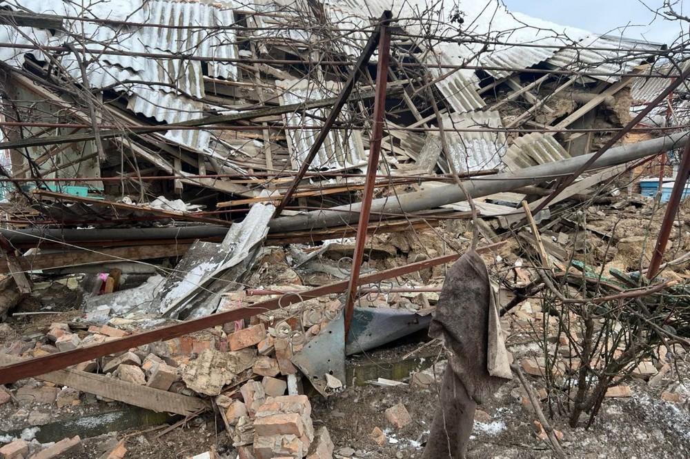 На Нікопольщині поранена жінка і 13 річний хлопчик 2