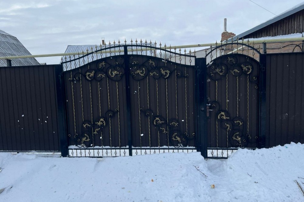 На Нікопольщині поранена жінка і 13 річний хлопчик 6