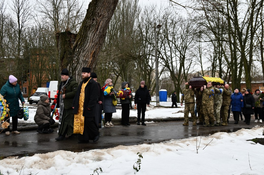 Нікополь провів 13 Нікополь провів 13