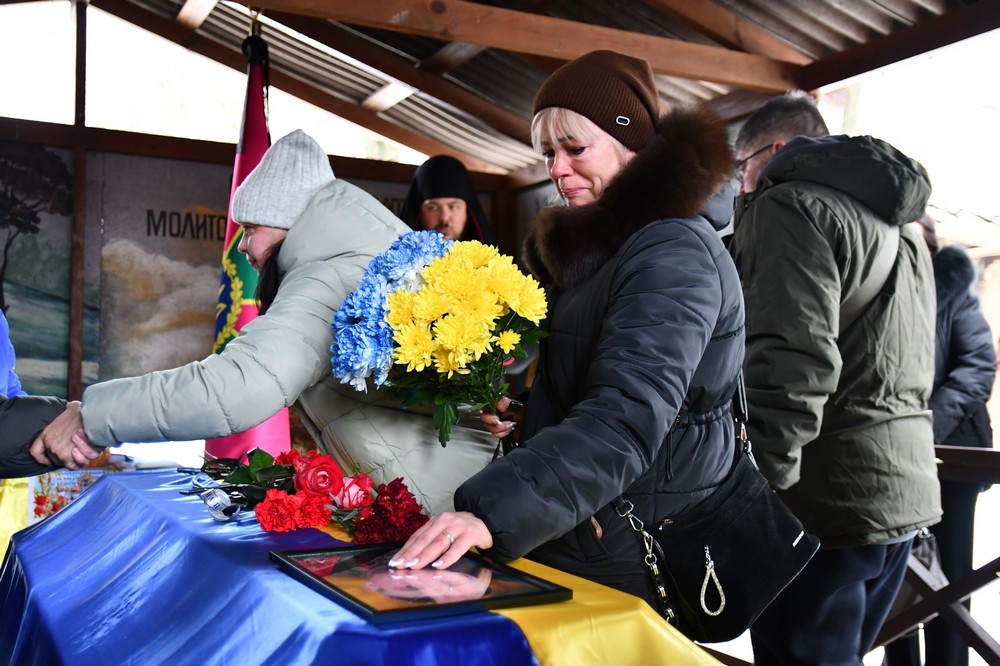 Нікополь провів 13 Нікополь провів 13