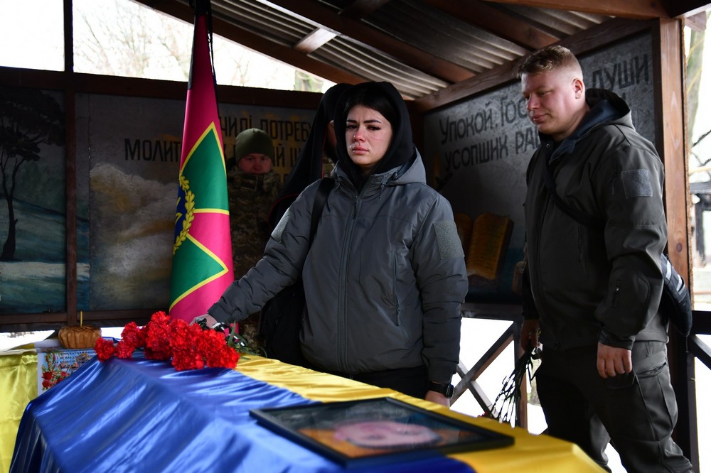 Нікополь провів 15 Нікополь провів 15