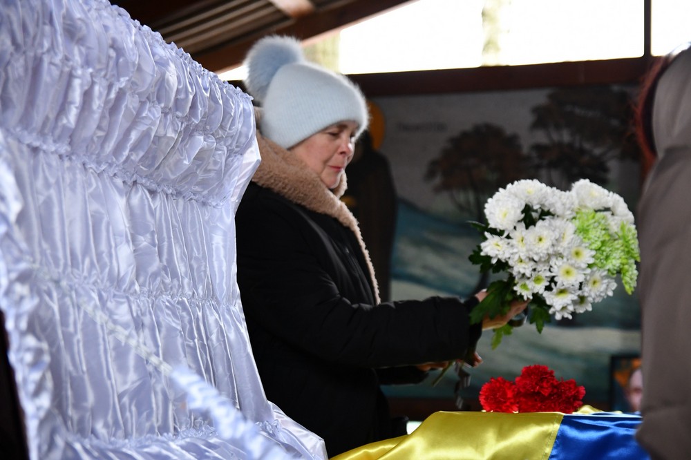 Нікополь провів 8 Нікополь провів 8