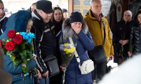 Нікополь провів в останню путь Захисника (фото) 2