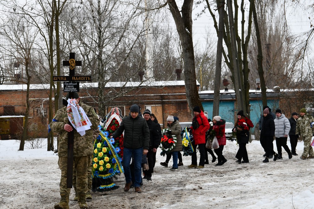 Нікополь провів в останню путь Захисника 3 Нікополь провів в останню путь Захисника 3