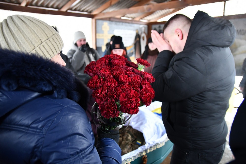 Нікополь провів в останню путь Захисника 4 Нікополь провів в останню путь Захисника 4