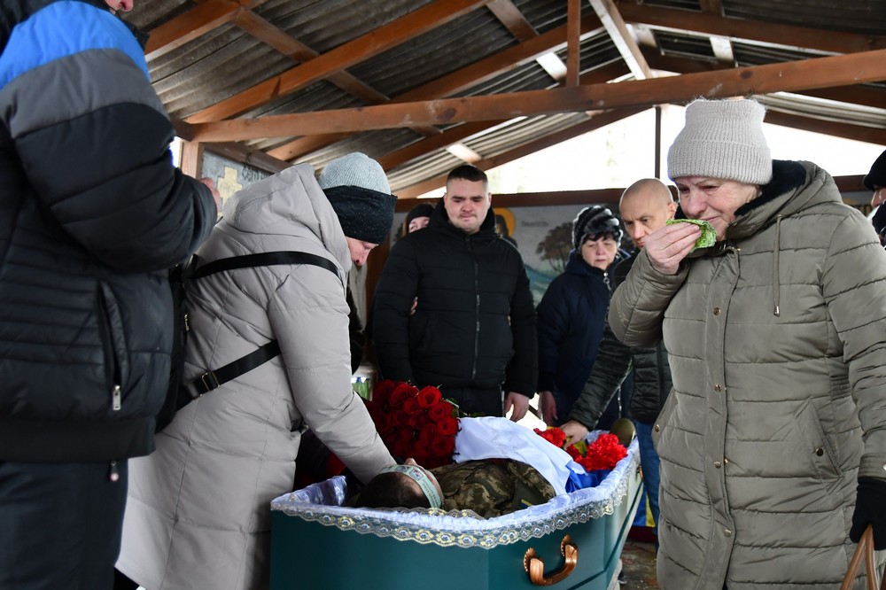 Нікополь провів в останню путь Захисника 6 Нікополь провів в останню путь Захисника 6