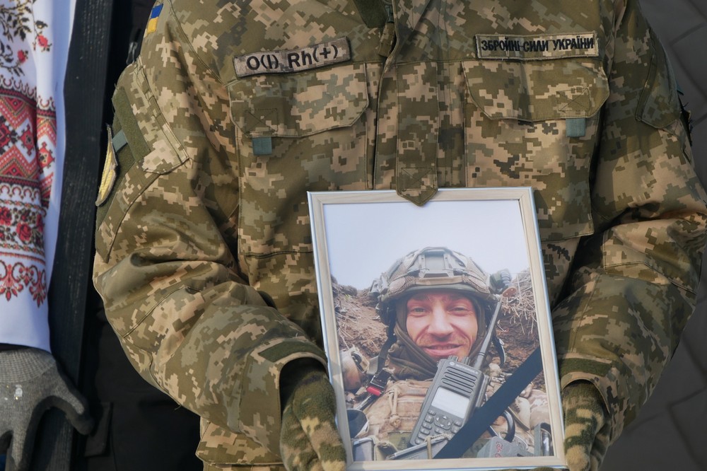 Нікопольщина провела в останню путь полеглого Захисника 2