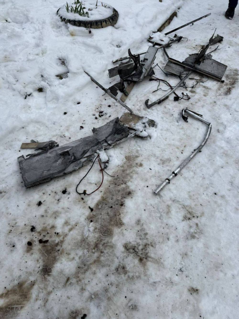 У Марганці сьогодні ворог атакував багатоповерхівку 4