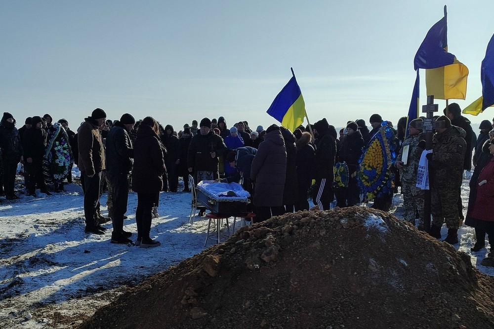 а Нікопольщині провели в останню путь 6