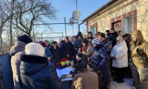 а Нікопольщині провели в останню путь 8