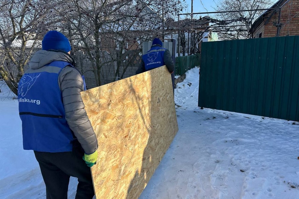 мешканці двох сіл на Нікопольщині отримали допомогу 7 мешканці двох сіл на Нікопольщині отримали допомогу 7