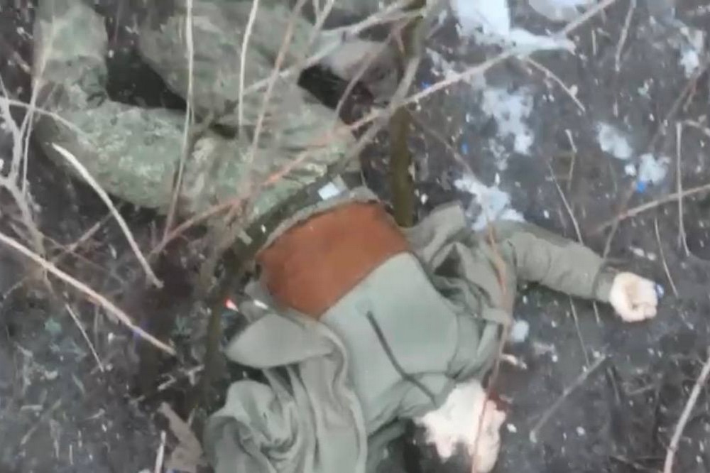 між Нікополем і Енергодаром 2 між Нікополем і Енергодаром 2