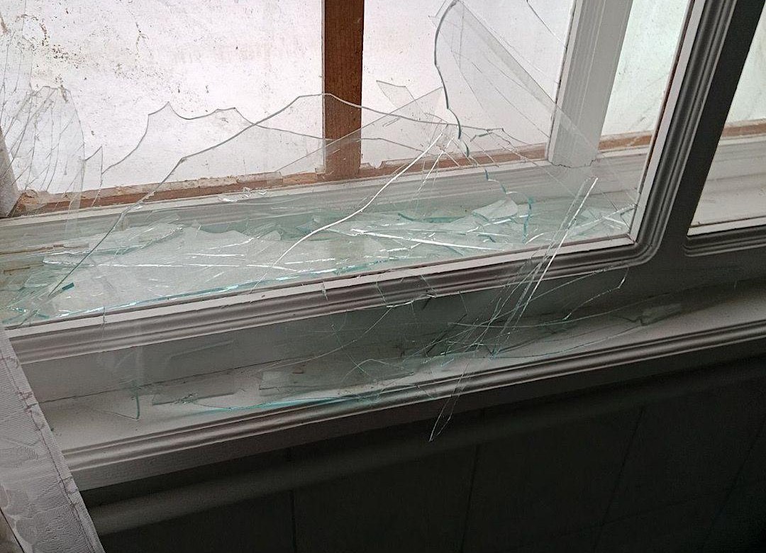 наслідки обстрілів Нікополя та області зафіксували поліцейські (фото) 10