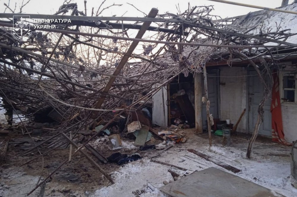 Пошкоджено медзаклад і двоє поранених на Дніпропетровщині: прокуратура розпочала розслідування