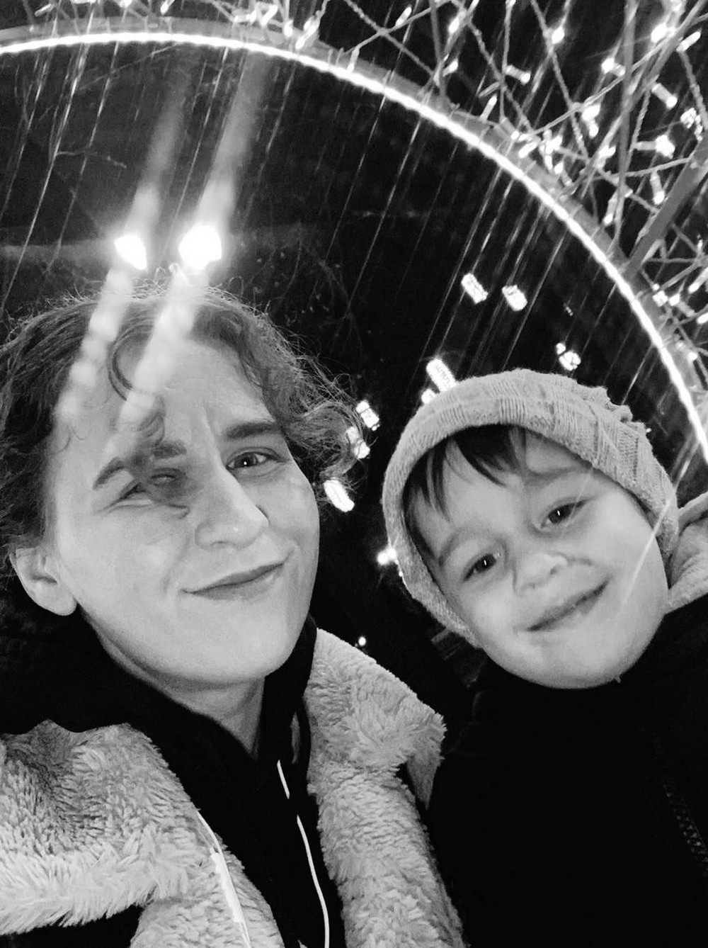 Життя жінки з Кривого Рогу та її трирічного сина обірвав удар по Харкову