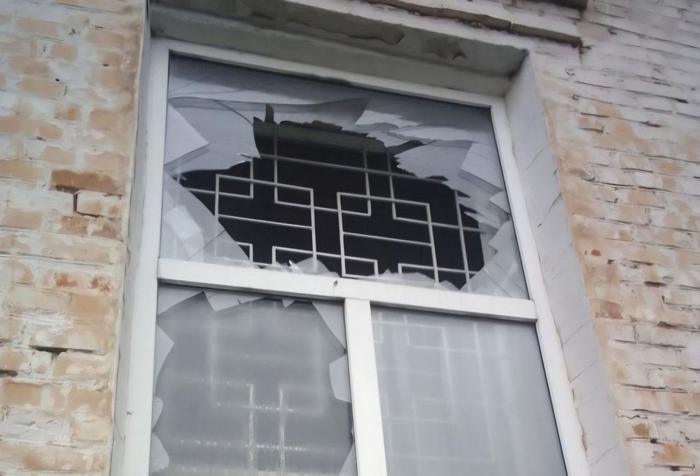 13 поранених у Нікополі і 1 у районі, 8 постраждалих у Кривому Розі, 10 – у Дніпрі, загибла і поранені на Синельниківщині – жахливий день на Дніпропетровщині