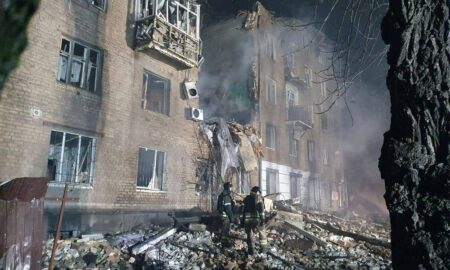 Загибла і 24 постраждалих, з них 6 дітей у Кривому Розі, у Нікополі аварійні відключення світла після атак, Синельниківщина теж була під вогнем