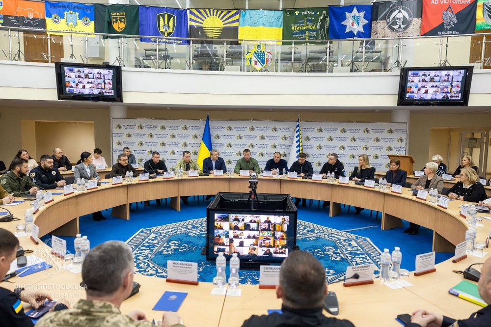 Новий начальник ДніпроОВА приступив до виконання своїх обов’язків. Перед цим його представив заступник керівника Офісу Президента Віктор Микита.