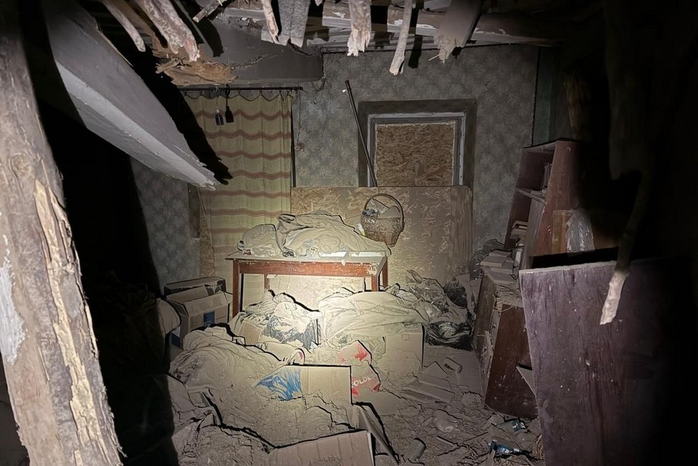 Ворог обстрілював Нікопольщину: є поранений, понівечено будинки , газогін і лінія електропередач