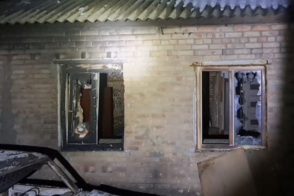 Фото наслідків атаки на Нікопольщину