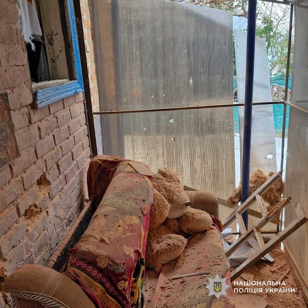 Фото наслідків обстрілів Дніпропетровщини