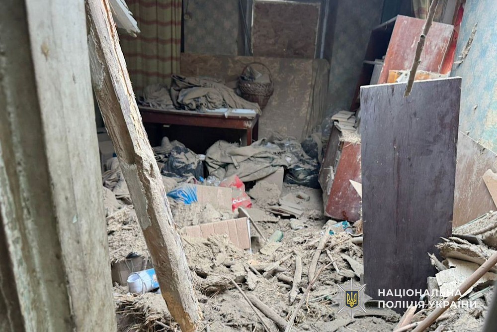 Фото наслідків обстрілів Дніпропетровщини