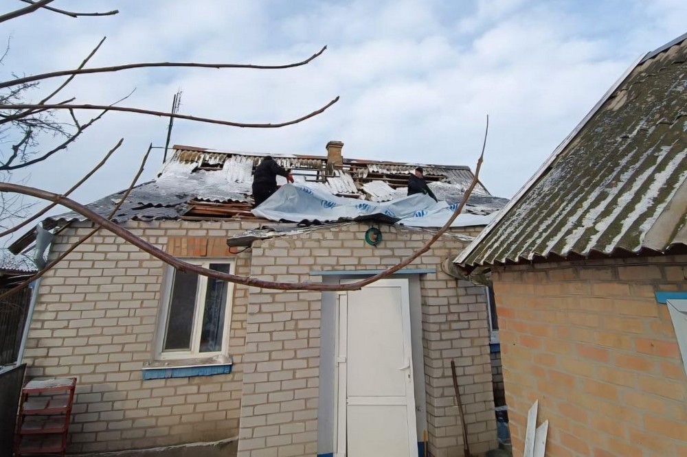 У Нікополі і районі побито будинки, під ударом ворога також були Кривий Ріг і Синельниківщина (фото)