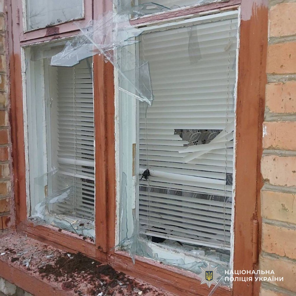 Ворог двічі за півгодини атакував поліцію на Нікопольщині, обстрілював Криворіжжя і Синельниківщину