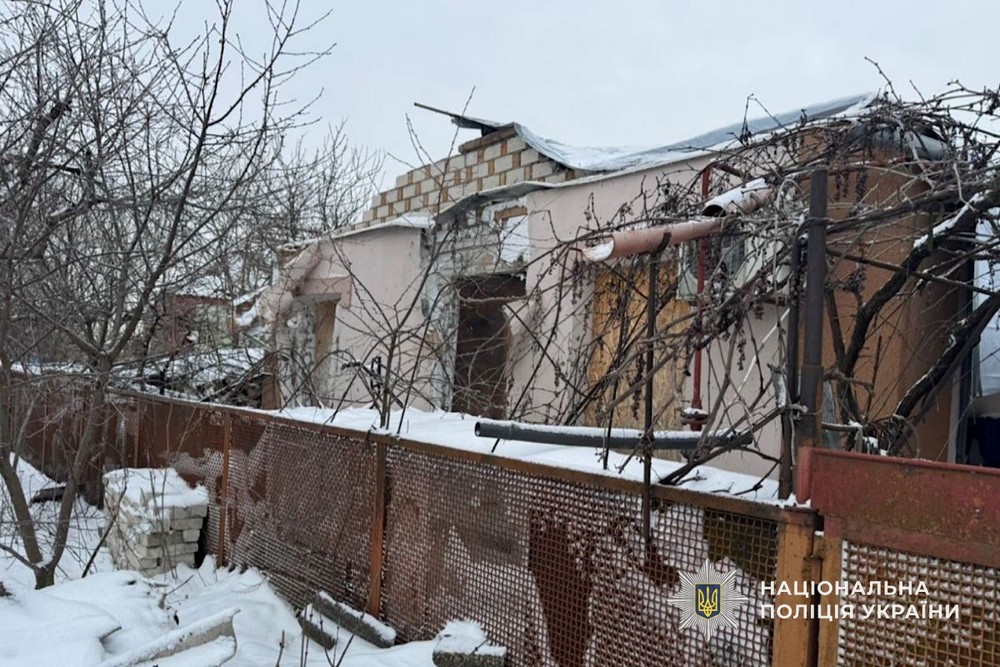 Ворог двічі за півгодини атакував поліцію на Нікопольщині, обстрілював Криворіжжя і Синельниківщину